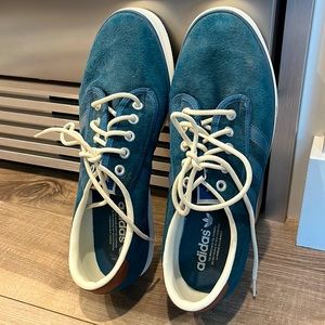 Adidas Kiel men skate shoes